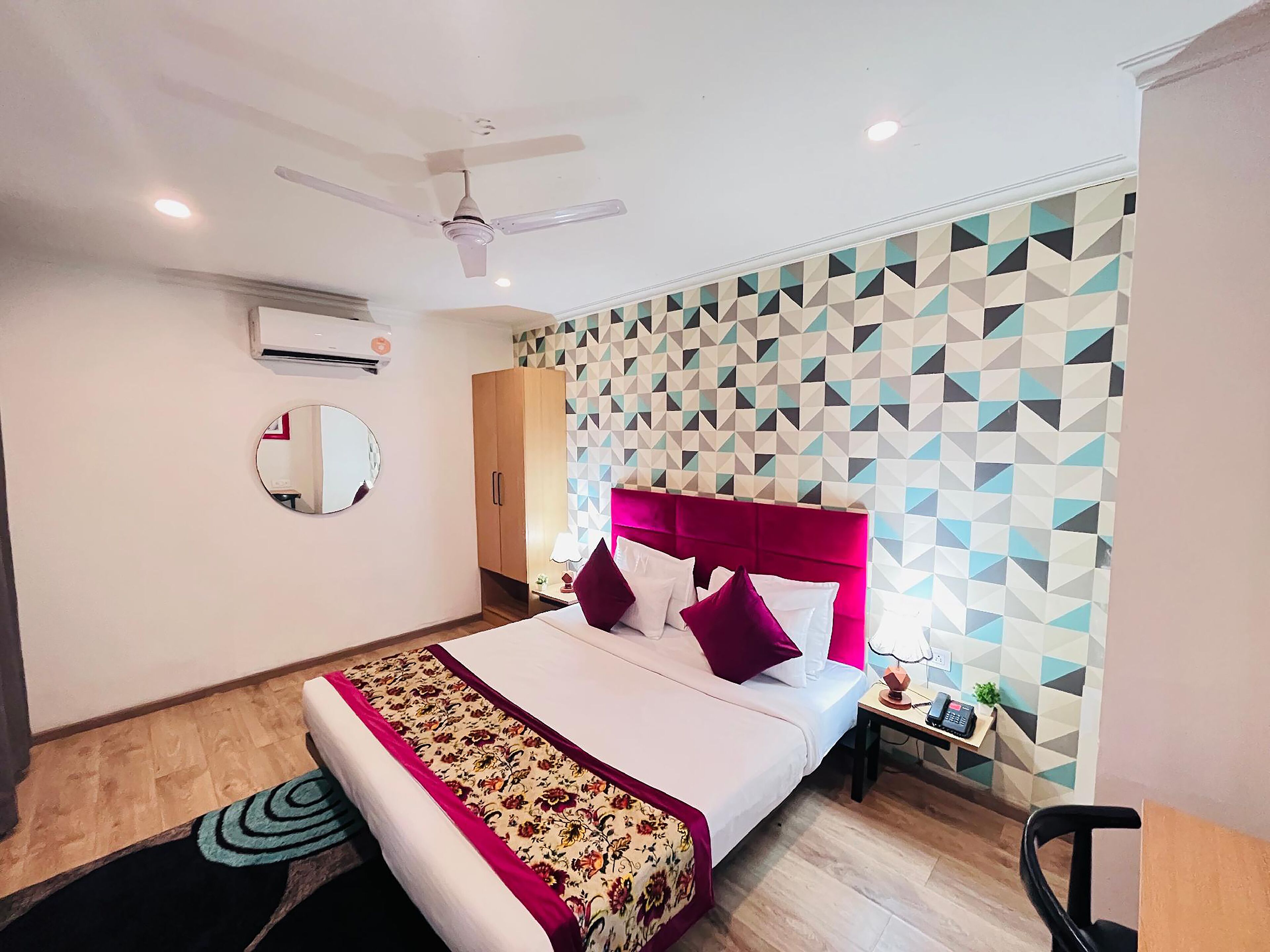 Foto - Qotel Comfort Chattarpur - Near Chattarpur Metro