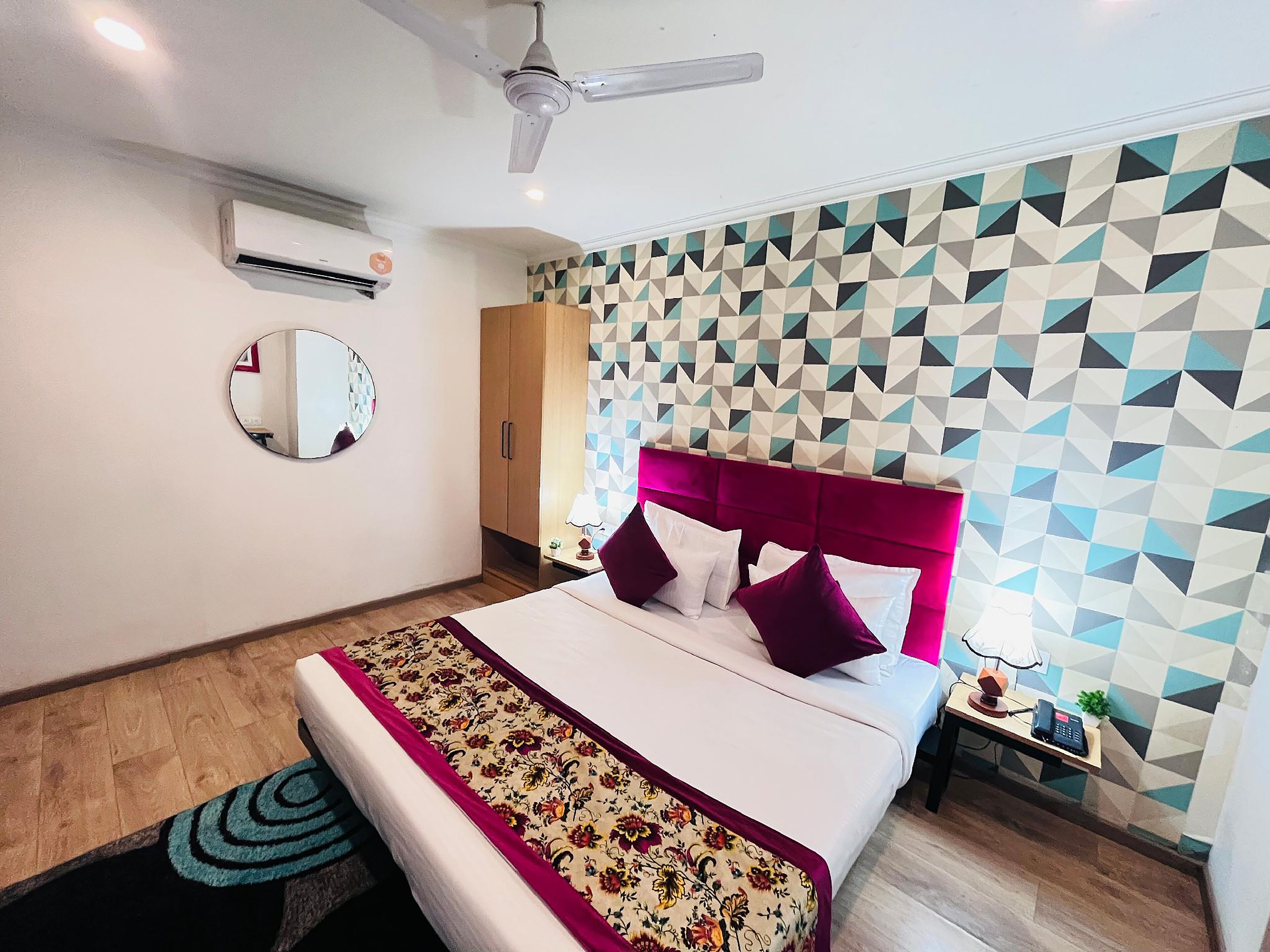 Foto - Qotel Comfort Chattarpur - Near Chattarpur Metro