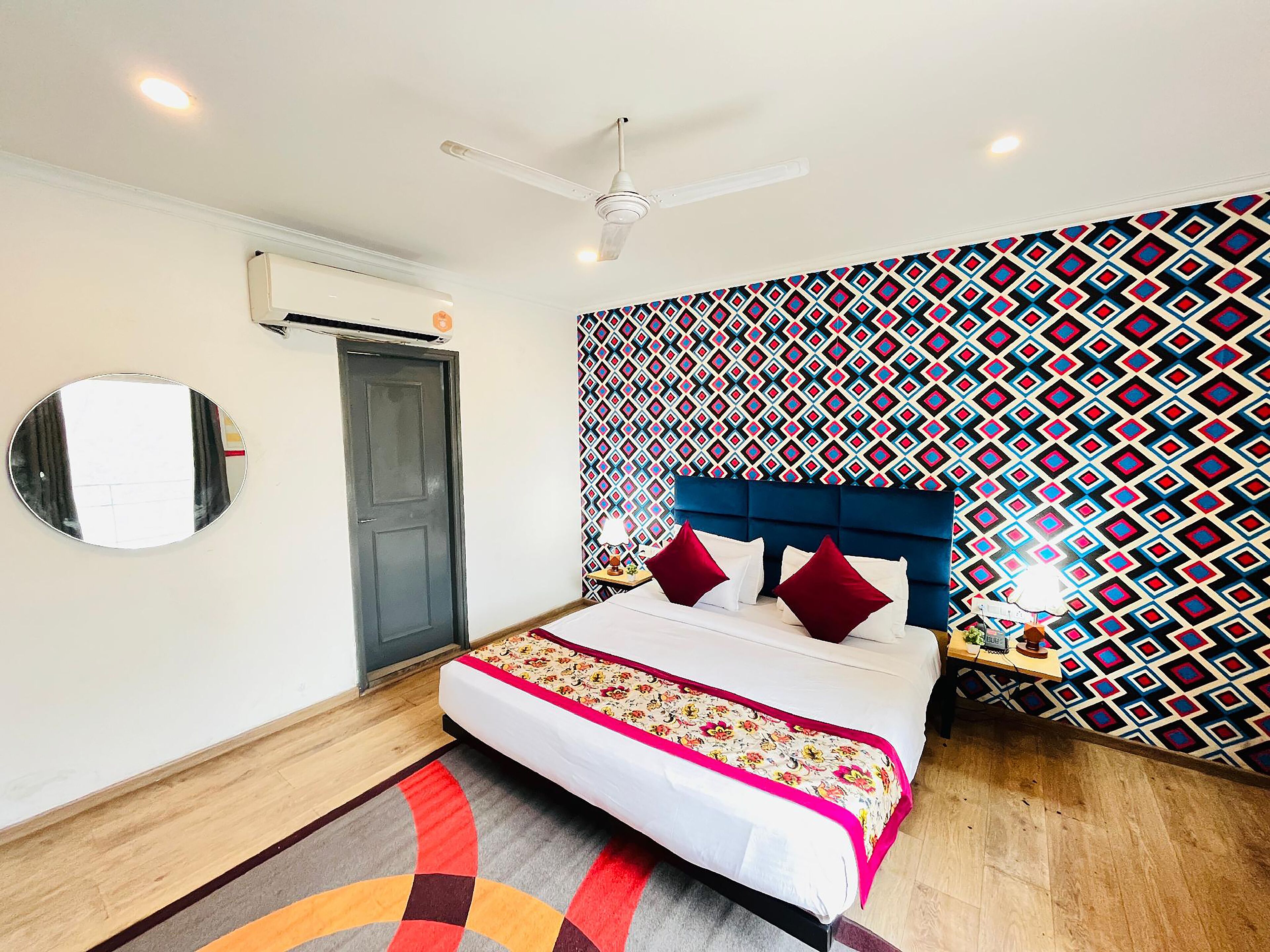 Foto - Qotel Comfort Chattarpur - Near Chattarpur Metro