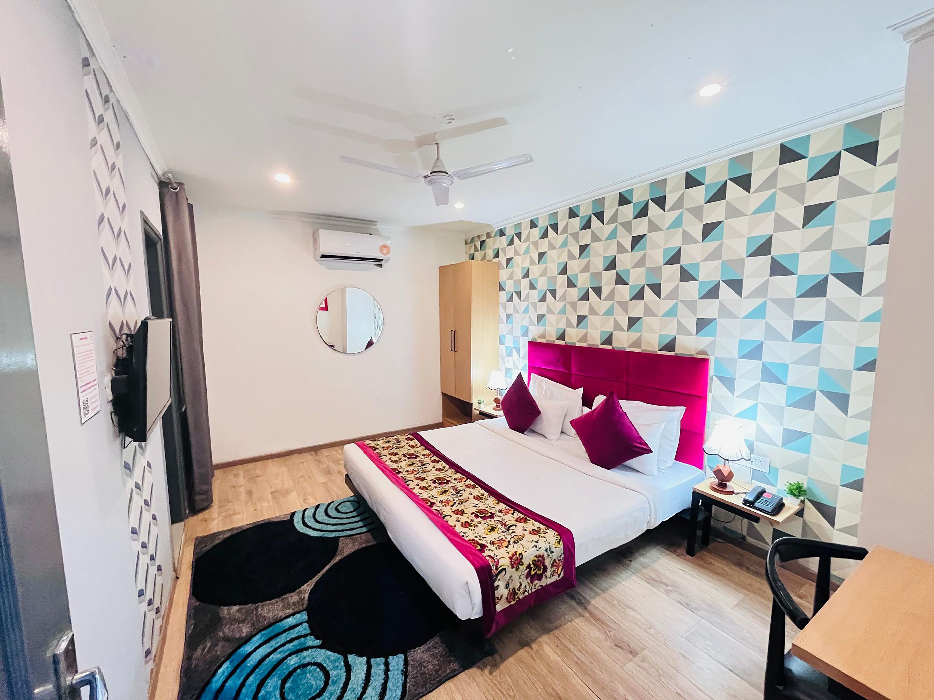 Foto - Qotel Comfort Chattarpur - Near Chattarpur Metro