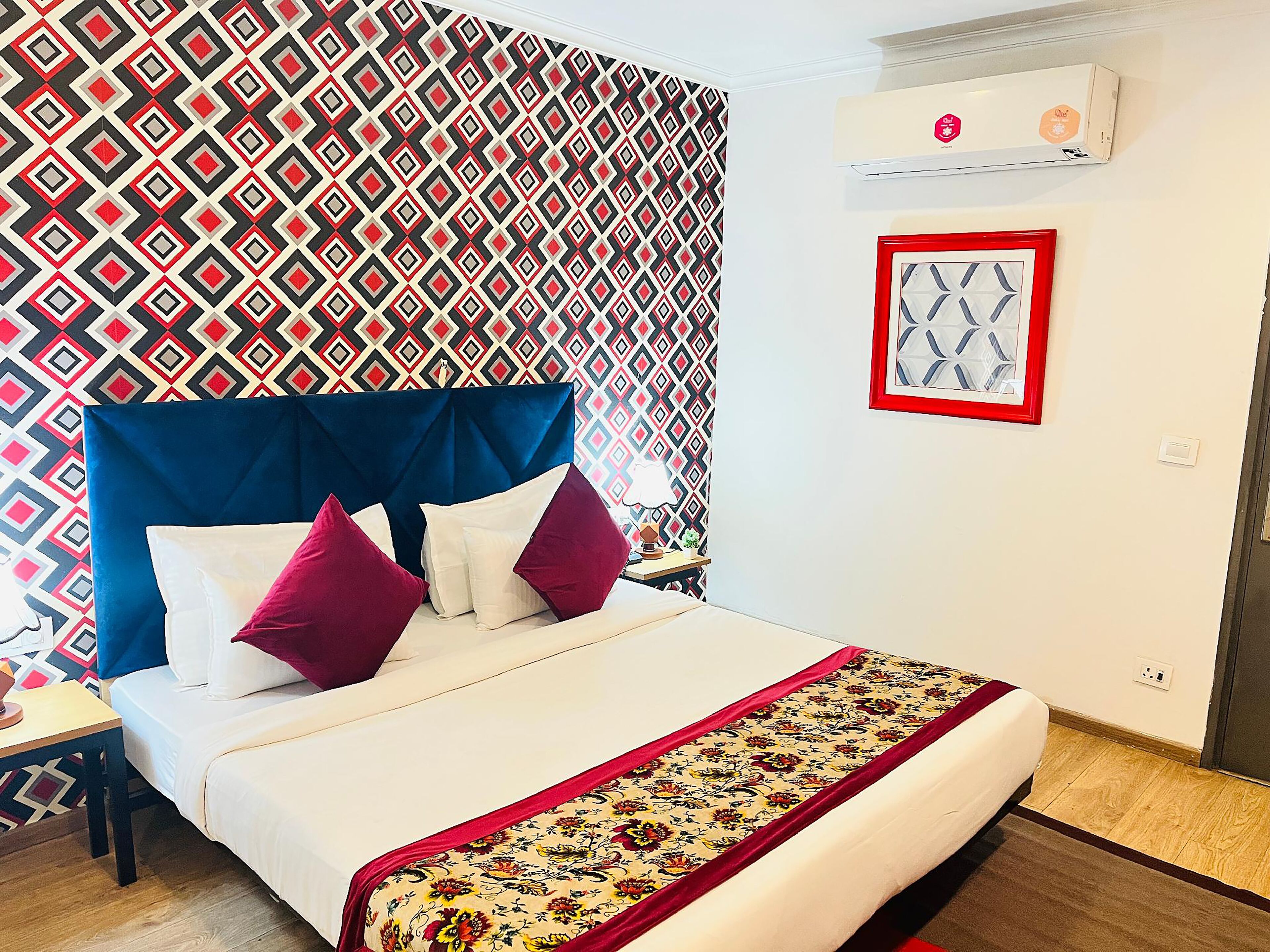 Foto - Qotel Comfort Chattarpur - Near Chattarpur Metro