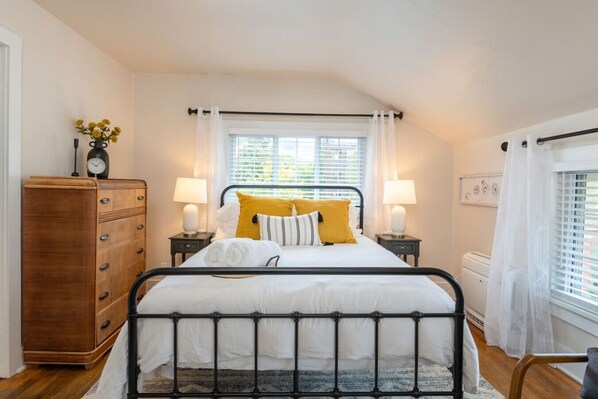 1 bedroom, desk, iron/ironing board, travel cot