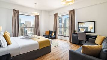 6 chambres, bureau, fer et planche à repasser, Wi-Fi