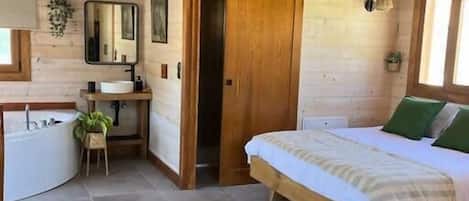 1 bedroom, iron/ironing board, travel crib, free WiFi