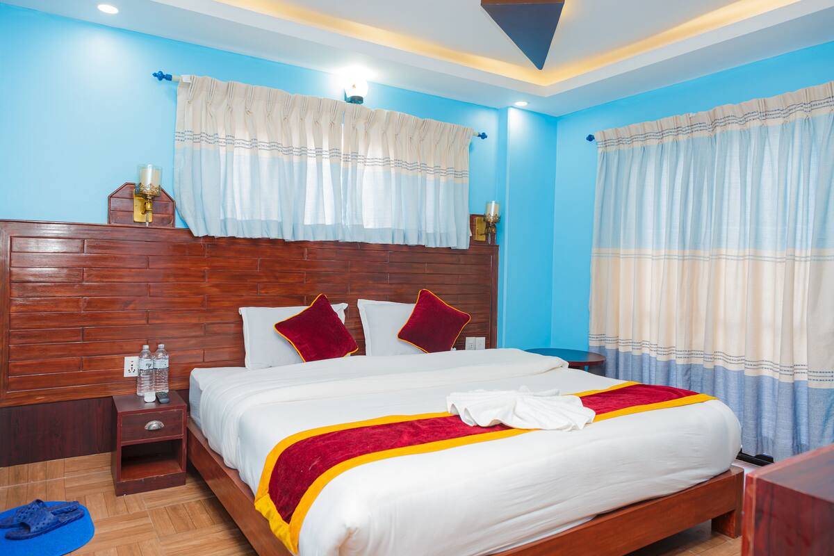Soundproofing, WiFi (free), bed sheets