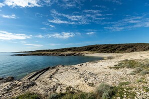 In Strandnähe, Liegestühle