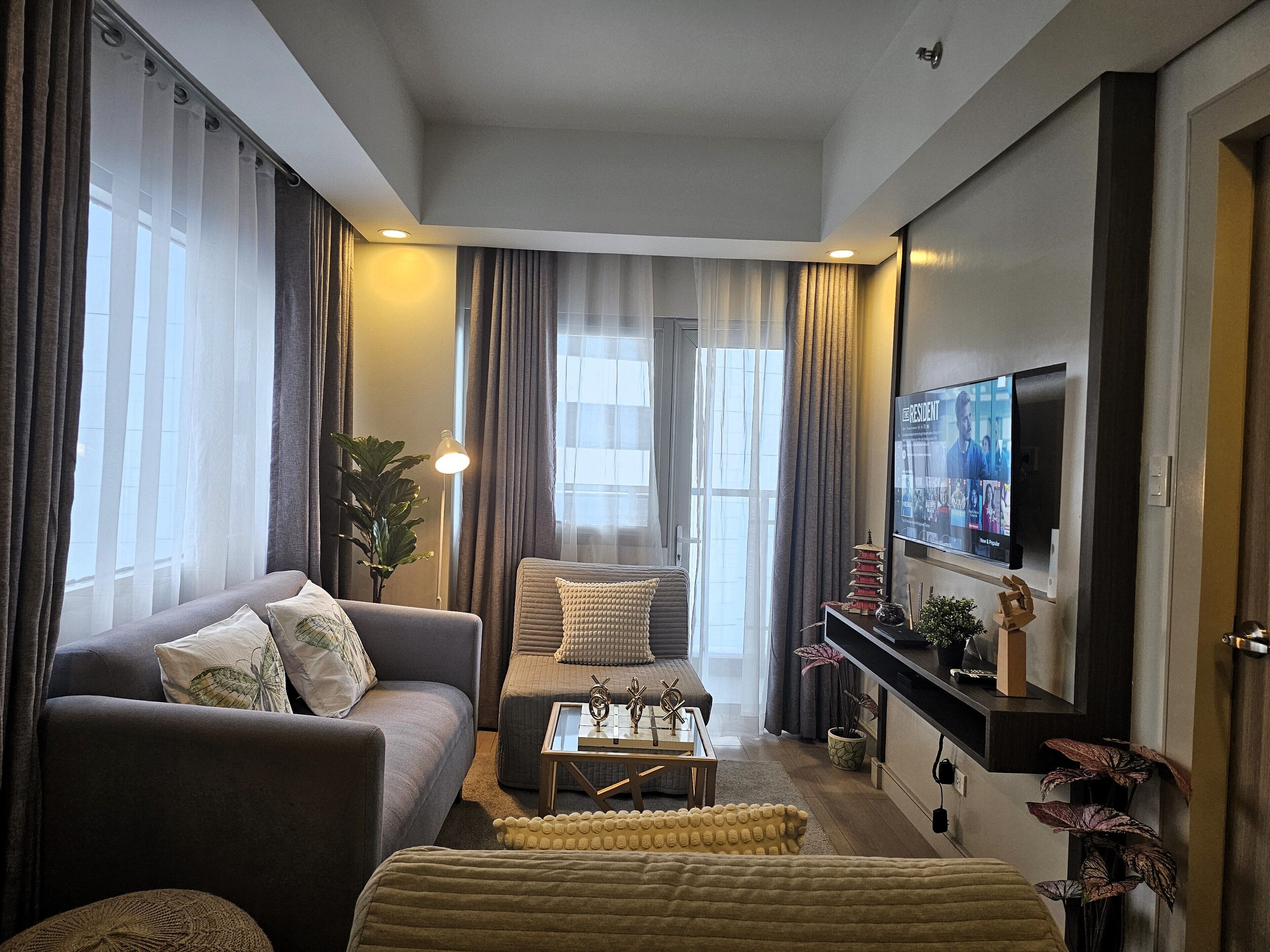 智能電視、電子遊戲