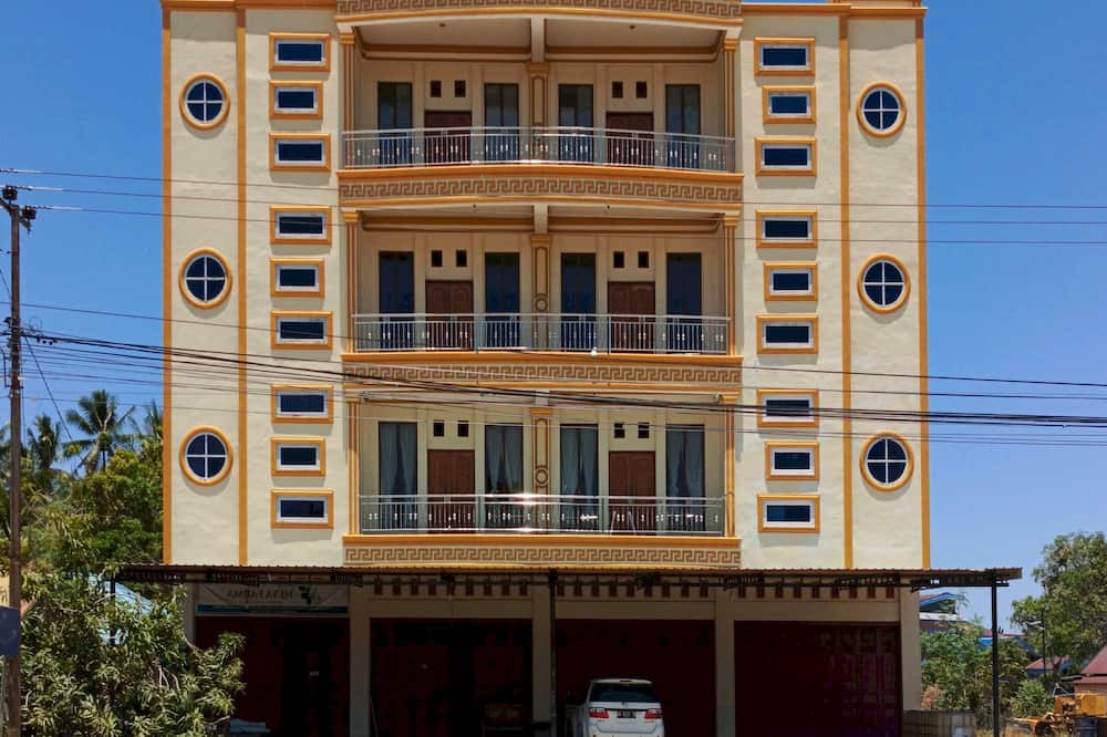 Hotel O Wisma Syariah Dian Near Pare-pare