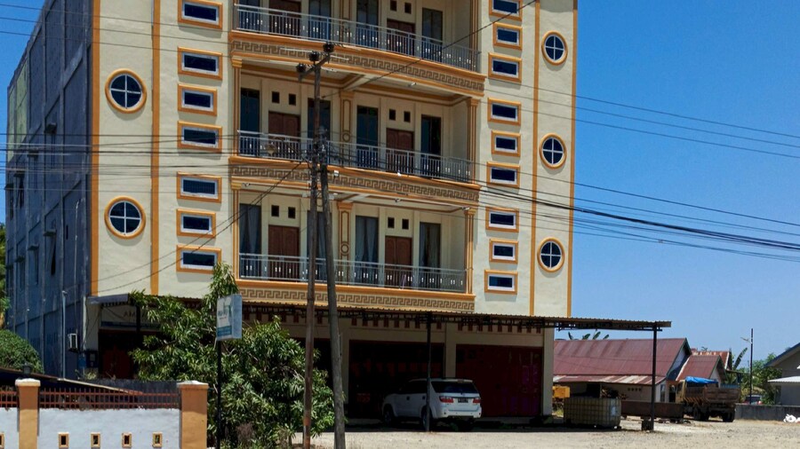 Hotel O Wisma Syariah Dian Near Pare-pare