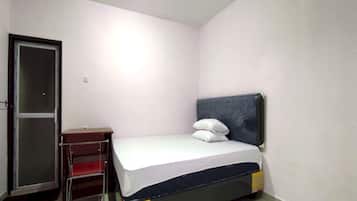 Quarto casal luxo | Wi-Fi de cortesia, roupa de cama