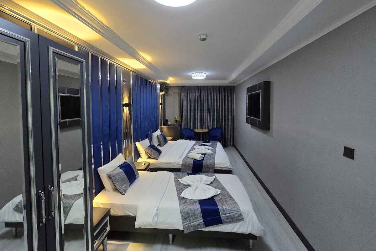 Quarto casal ou duplo clássico | Cofres nos quartos, quartos à prova de som