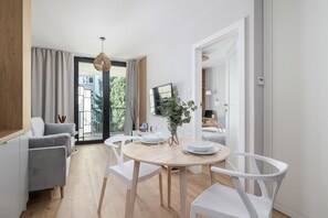 Apartment, 1 Bedroom, Pool Access | In-room dining - Lux Apartment Kościuszki 39 by Renters (Kraków)
