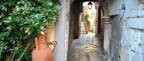 Zimmer, 1 Schlafzimmer, Balkon, Stadtblick | Eingangsbereich