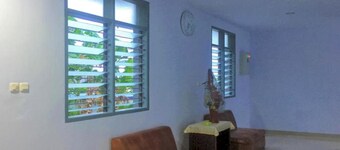OYO 93169 Bnb Homestay 