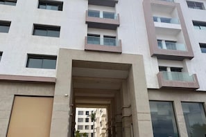 Bahagian luar