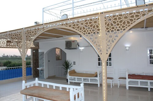 Mama Africa Apts&Studios