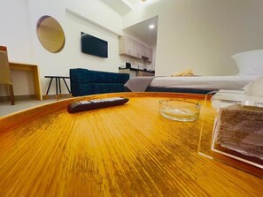 1 bedroom, WiFi, bed sheets - Gemmayzeh House Navy (Bayrut)