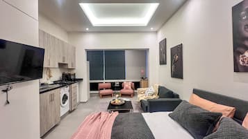 1 habitación, wifi y ropa de cama