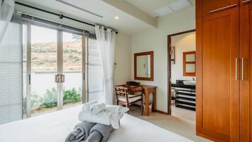 4 chambres, fer et planche à repasser, Wi-Fi, draps fournis