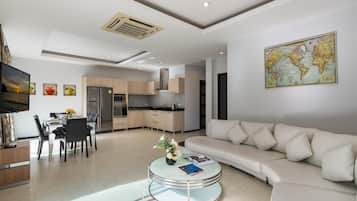 Smart-TV og DVD-spiller