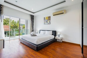 3 bedrooms, iron/ironing board, WiFi, bed sheets - Trixie Town House 2 With Private Pool (Rawai)