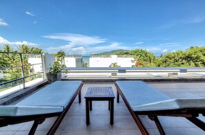 Terrace/patio - Dahlia 2 Bedroom Amazing Seaview (Rawai)