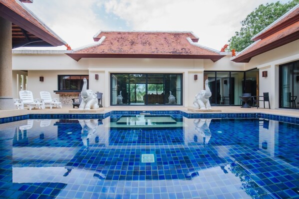 Pool - Lotus Pool Villa Your Own Slice Of Island Paradise (Rawai)