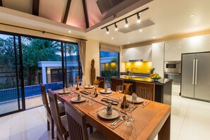 Dining - Tulip Pool Villa Luxurious Villa Escape Awaits (Nai Harn)