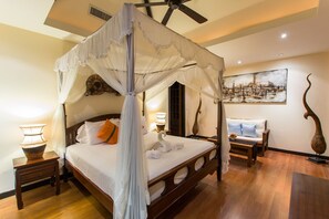 3 bedrooms, iron/ironing board, WiFi, bed sheets - Tulip Pool Villa Luxurious Villa Escape Awaits (Nai Harn)