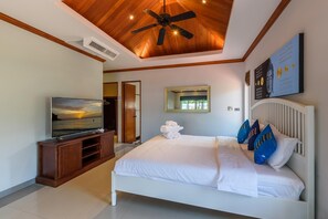 5 Schlafzimmer, Bügeleisen/Bügelbrett, WLAN, Bettwäsche