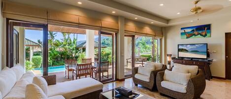 Smart TV, DVD player