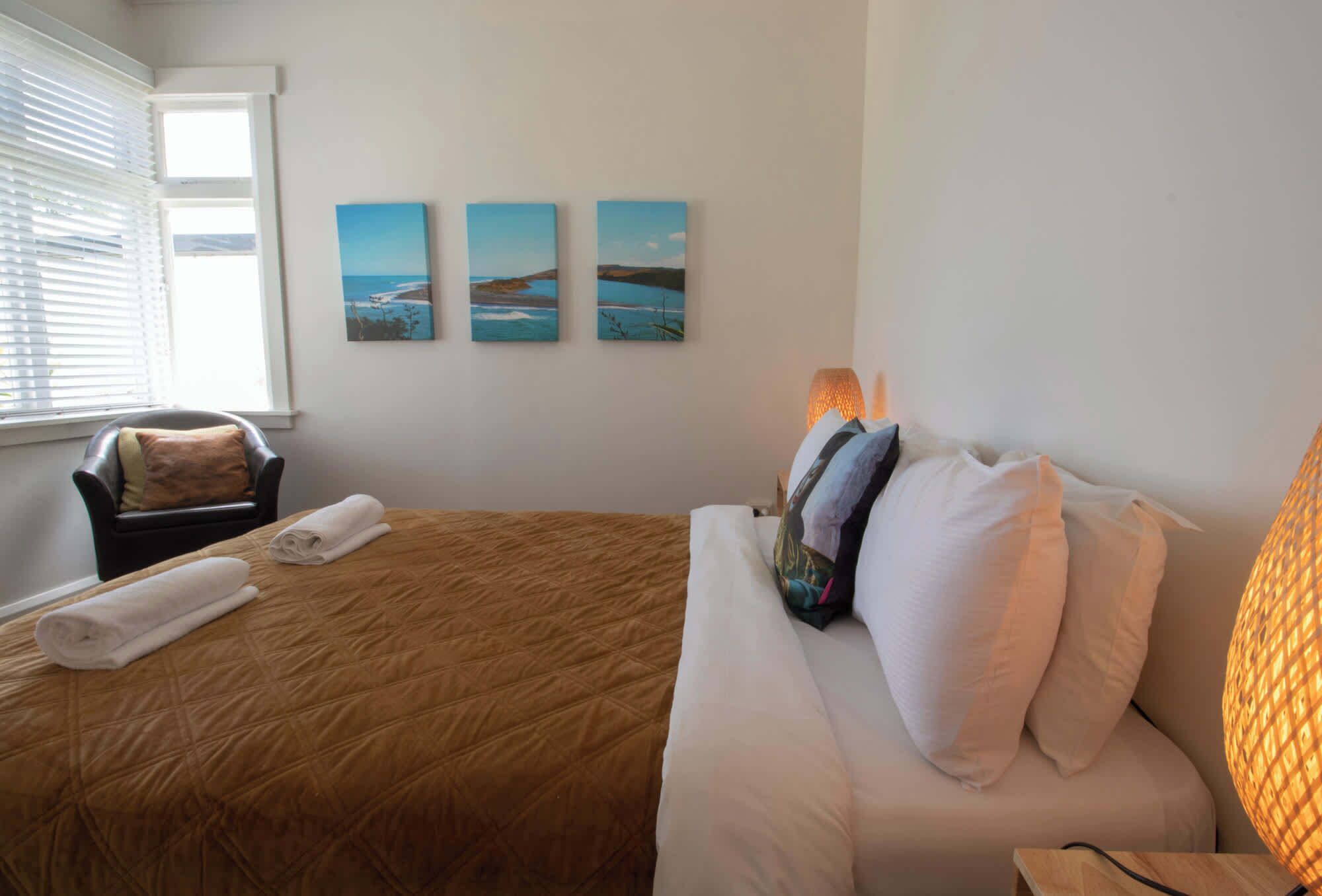 3 bedrooms, WiFi, bed sheets