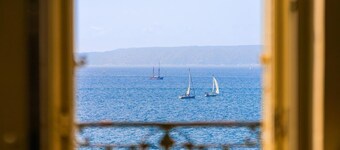 Magnifique Appartement sur la Célèbre Corniche Kennedy Face à la mer