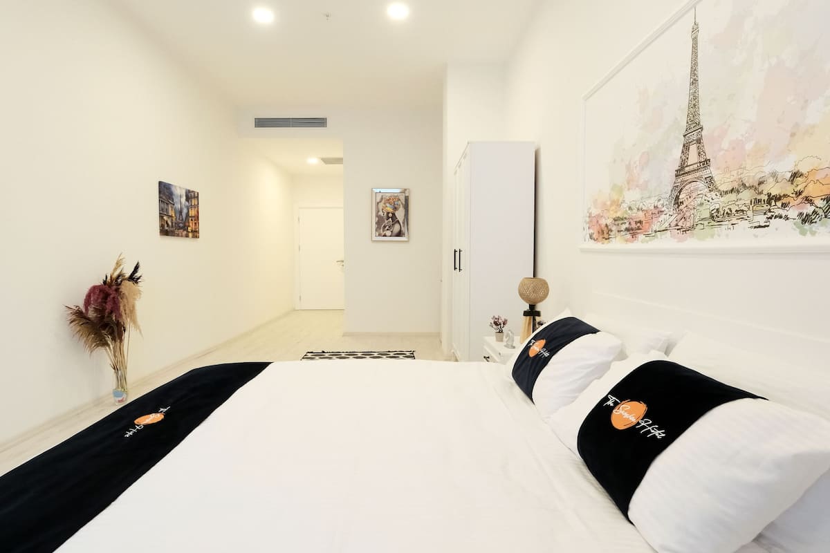 deluxe room | minibar, soundproofing, free wifi, bed sheets