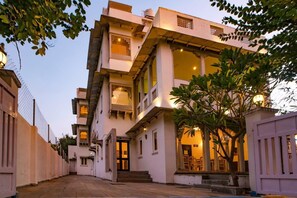 Exterior - Villa Sagat Raaso - Best Luxury Pool Villa in Udaipur (Udaipur)