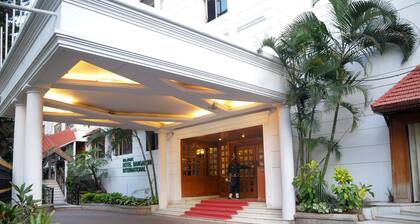 Nalapad's Hotel Bangalore International