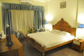 Executive Suite | 1 bedroom, premium bedding, desk, free WiFi - Nalapad's Hotel Bangalore International (Bengaluru)