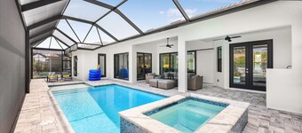 Marco Coastal Luxury | Pool, Spa & Outdoor Kitchen