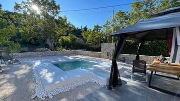 Villa | Alberca | Alberca techada