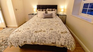 Unclassified image, 5 of 19, button - Cosy 2 Bedroom Apartment  (Nantwich)