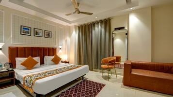 Deluxe Double Room | Room amenity