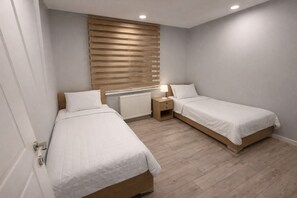 舒适公寓, 城市景观 | 1 多间卧室、记忆海绵床垫、办公桌、笔记本电脑工作区
