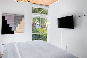 4 habitaciones, escritorio, tabla de planchar con plancha y wifi gratis 