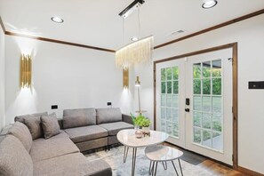 TV, offices