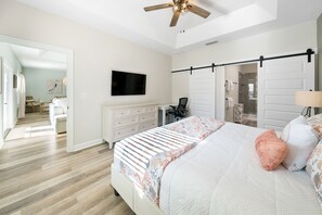 3 dormitorios, tabla de planchar con plancha, wifi y ropa de cama