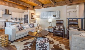 Smart TV, fireplace, DVD player, printers - Deluxe Ski In/Out Chalet|Walk to Mountain Village|Private Hot Tub (Big Sky)