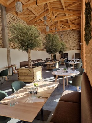 Restaurant - Château de Villars (La Chapelle-Villars)