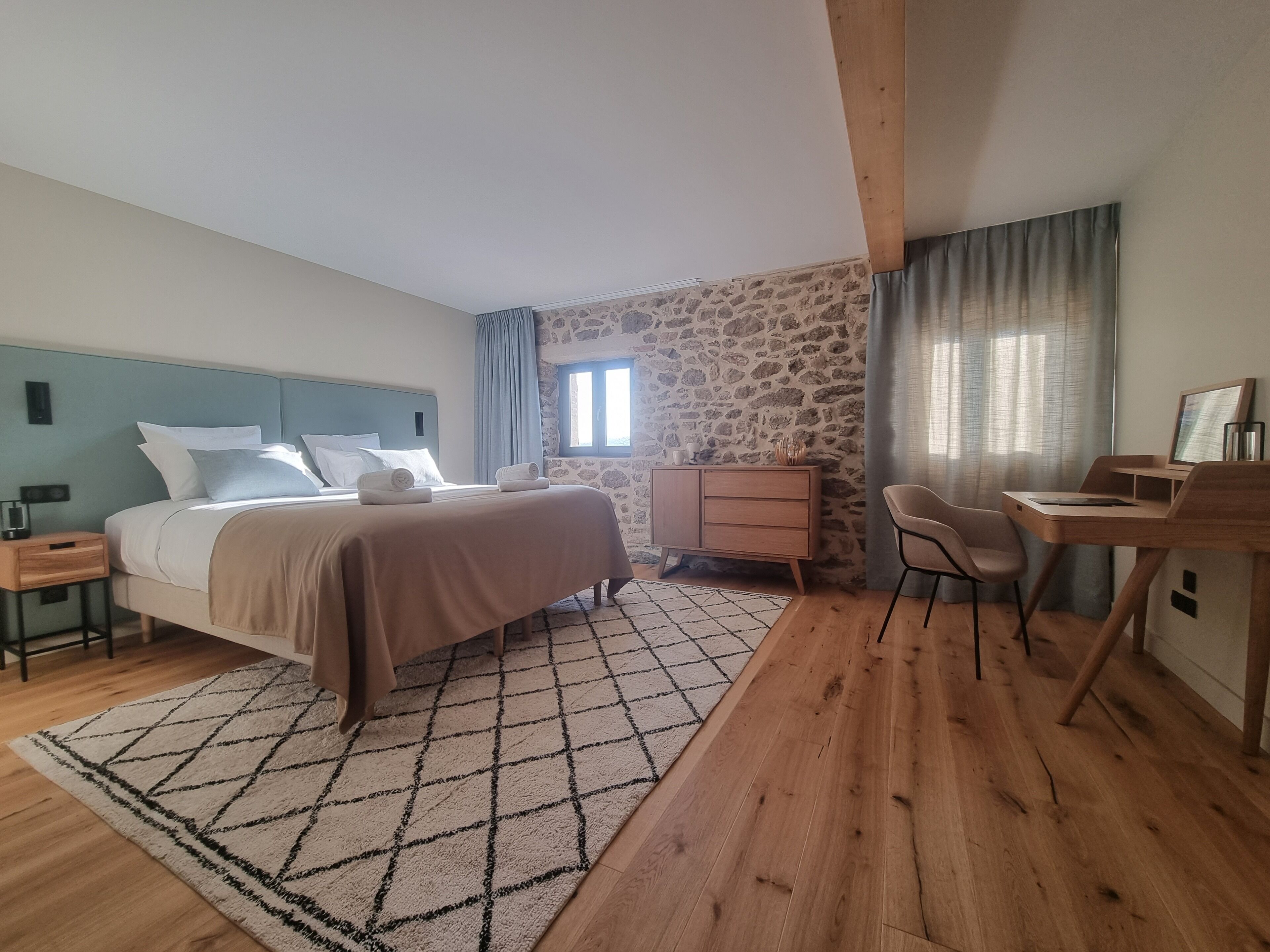 Habitación doble superior | Ropa de cama de alta calidad y camas con pillow-top 