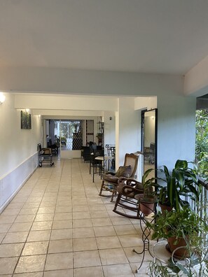 Interior - Besson, Maison de Caractère (Le Gosier)