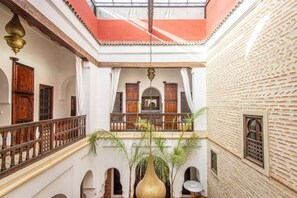 Interior - Riad El Faris Exclusif-Moroccan Breakfast Included (Marrakesh)